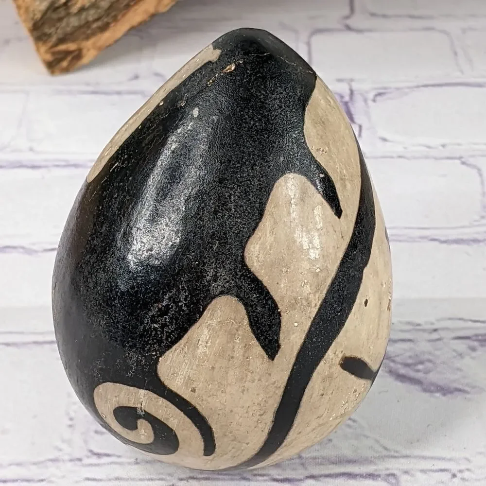 Vintage Peruvian Chulucanas Pottery Egg From Peru